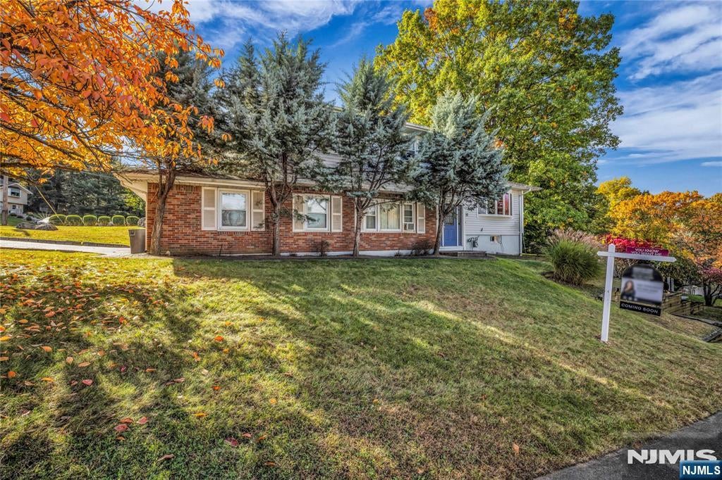 16 Pascale Place