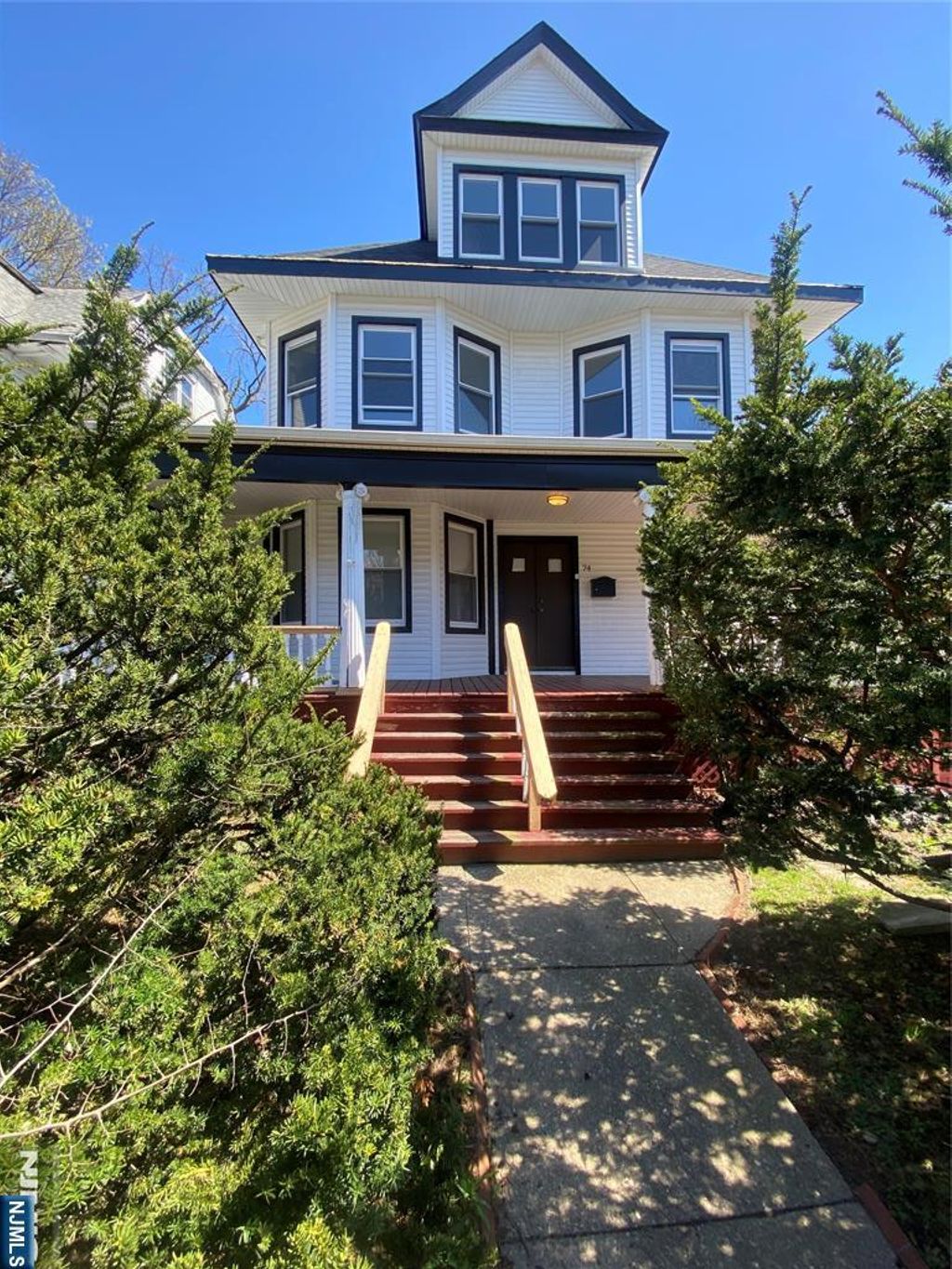 Photo of 7274 Ingraham Place, Newark, NJ 07108 (MLS # 26012811)