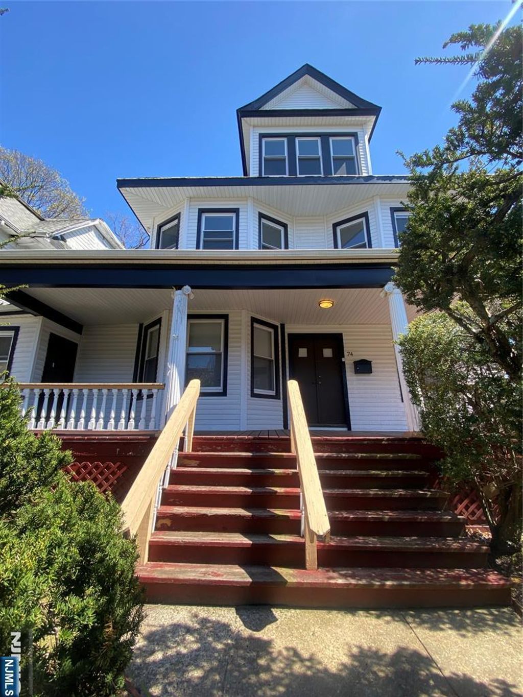 Photo of 7274 Ingraham Place, Newark, NJ 07108 (MLS # 26012811)