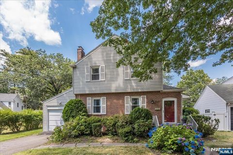 699 Kent Avenue Teaneck NJ 07666