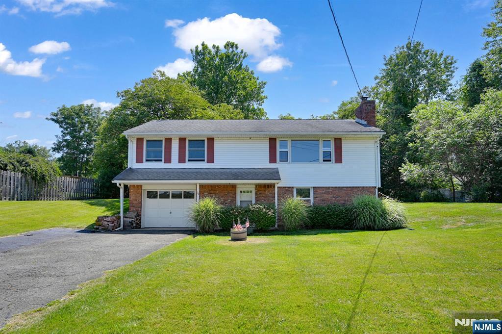 14 Lincoln Avenue