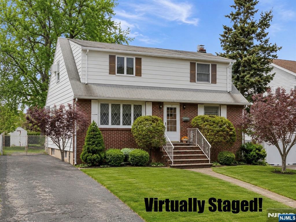 123 Summit Avenue