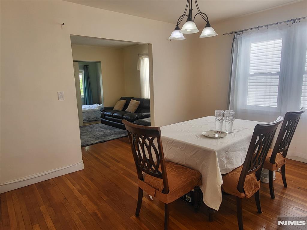122 Woodland Avenue