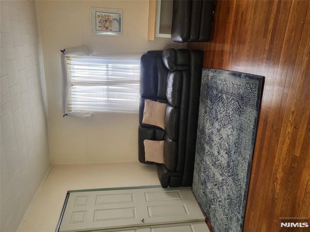 122 Woodland Avenue