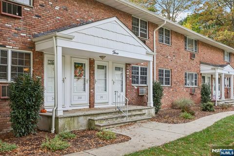 312 Washington Drive Ramsey NJ 07446