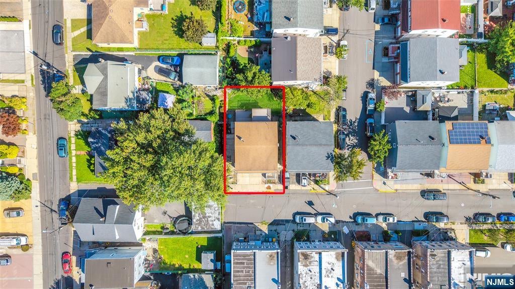 11 Burdette Place