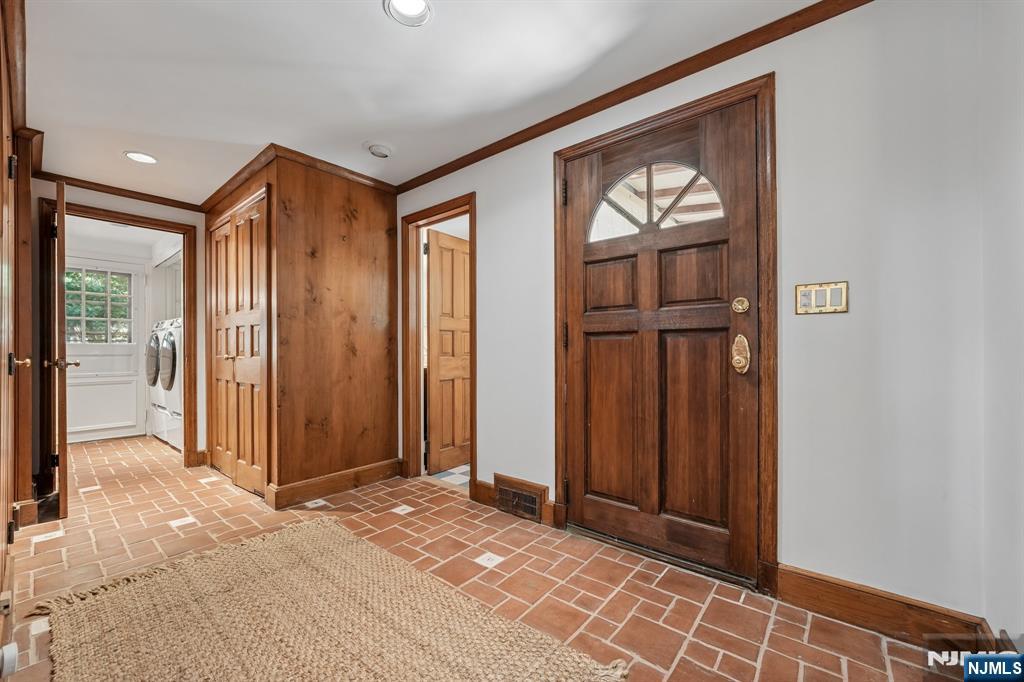 1 Seneca Place
