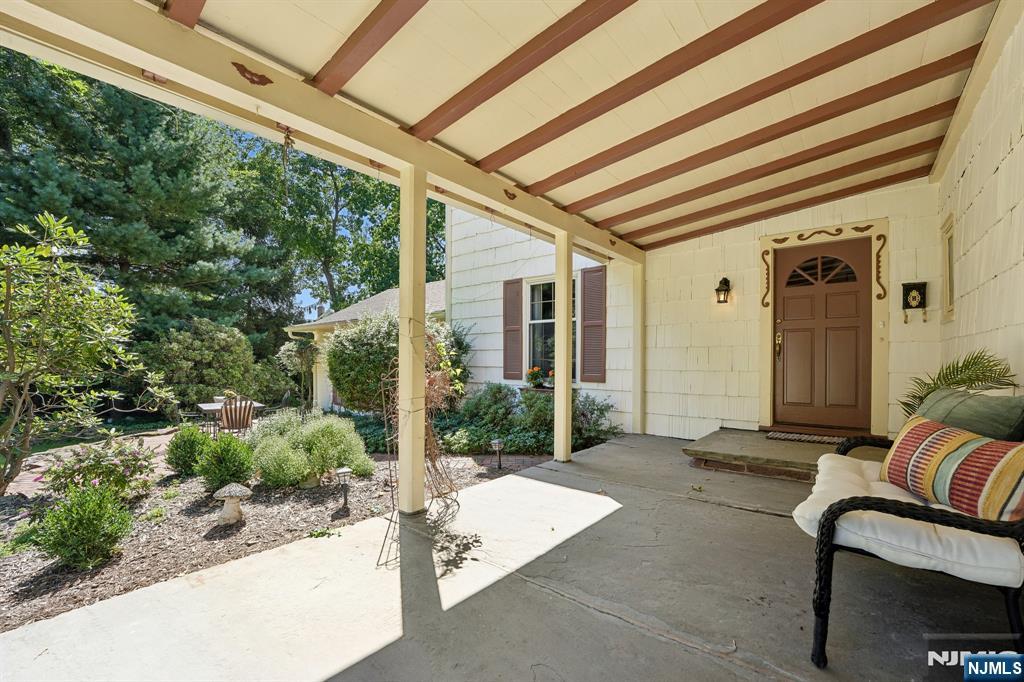 1 Seneca Place