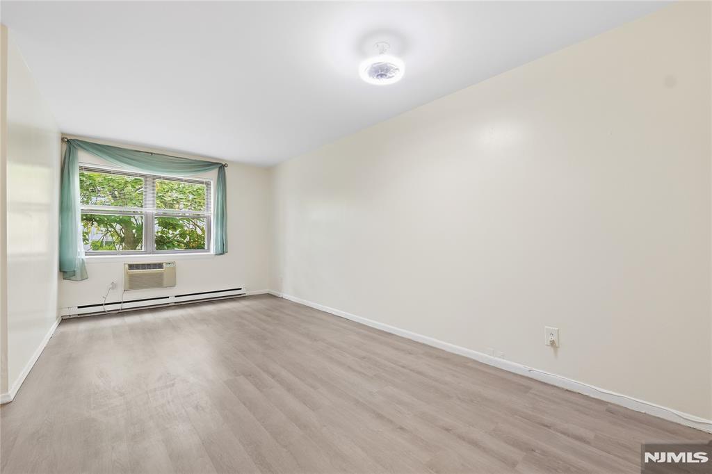 300 Lookout Avenue D2