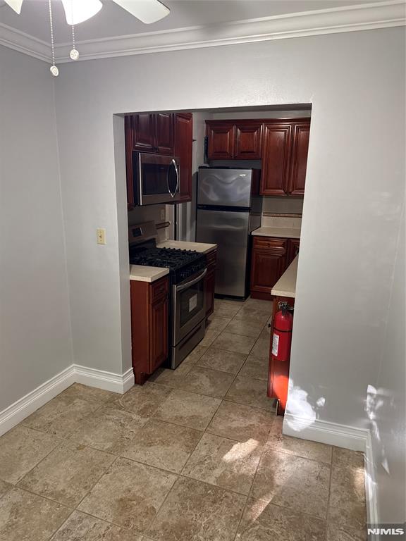 166 Grand Avenue C13