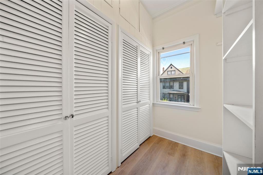 8 Cooper Place 2nd Fl