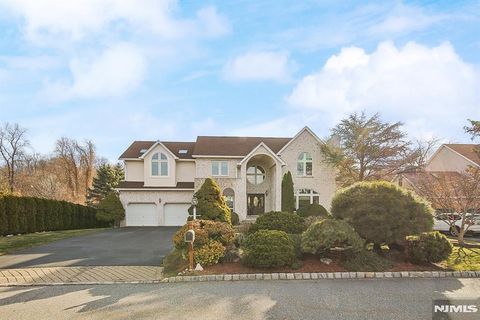 19 Dave Espie Way Wayne NJ 07470