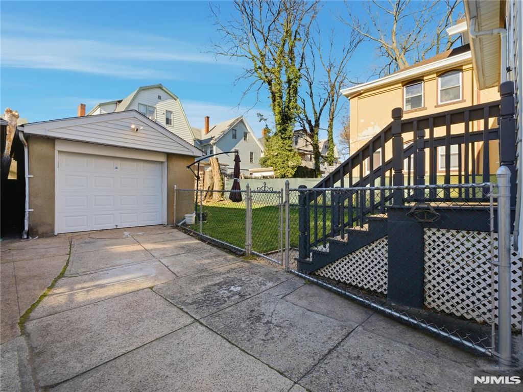 Photo of 768 25th Street, Paterson, NJ 07504 (MLS # 25041440)