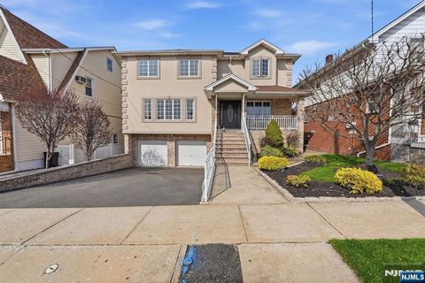 16 Arlington Boulevard North Arlington NJ 07031