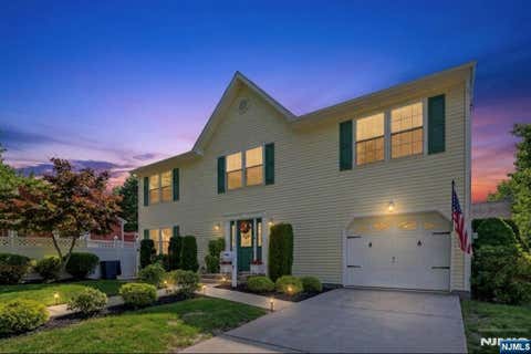 Photo of 81 Hudson Avenue, Ridgefield Park, NJ 07660 (MLS # 26032025)