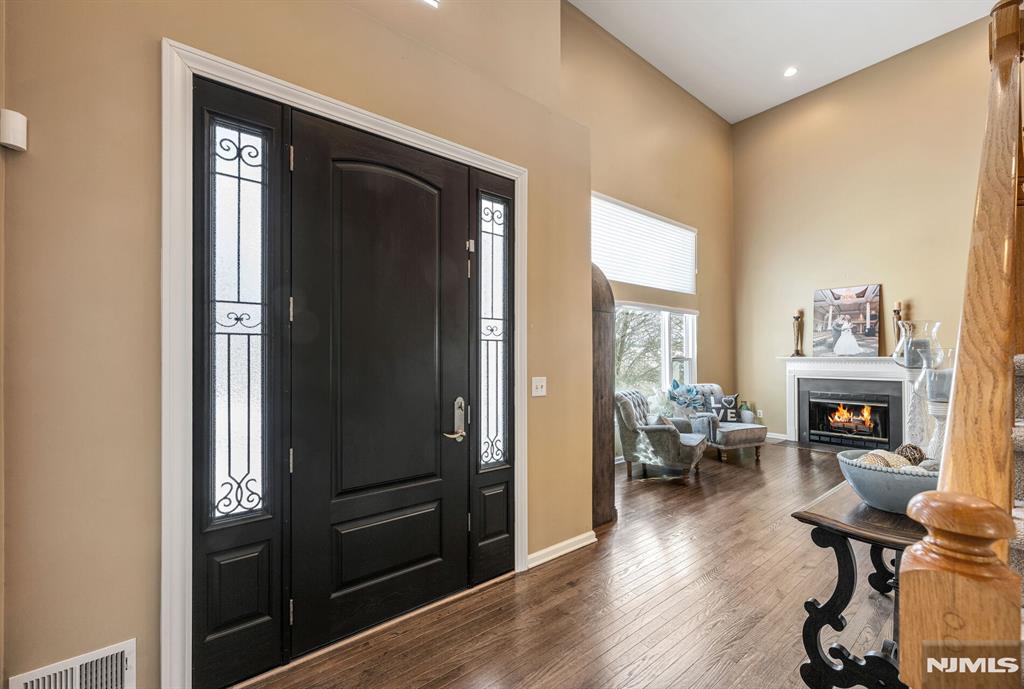 11 Winding Ridge Road