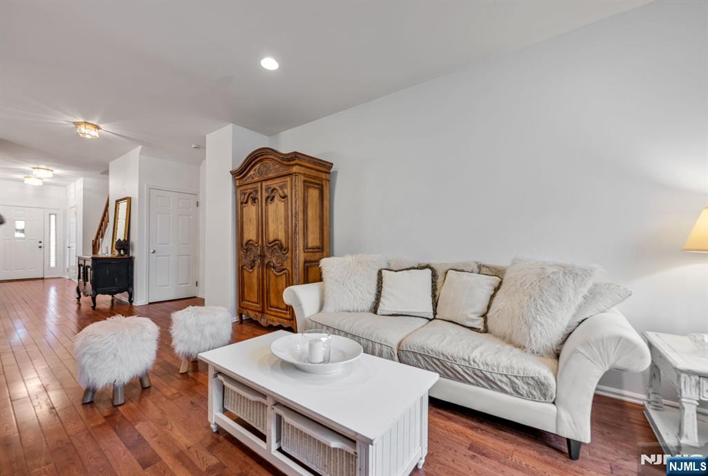 276 Great Smokey Lane