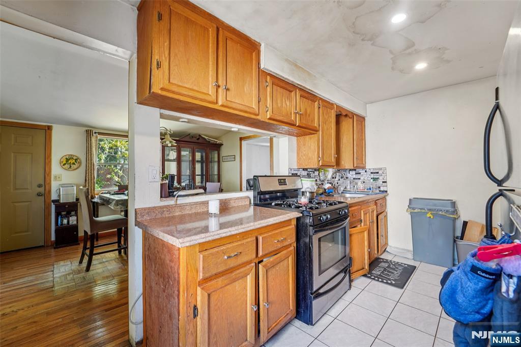 25 Clinton Park Drive