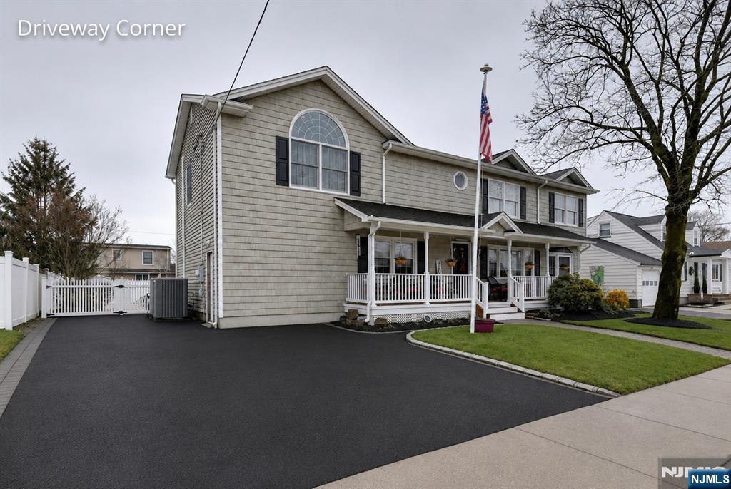 50 Winifred Drive