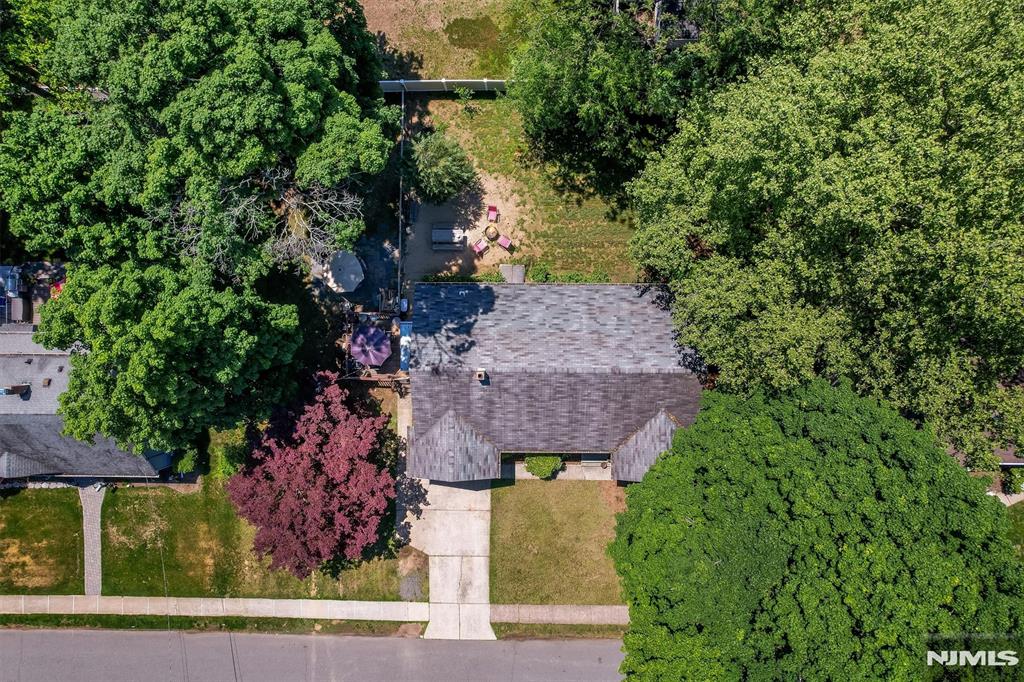 559 Herrmann Avenue