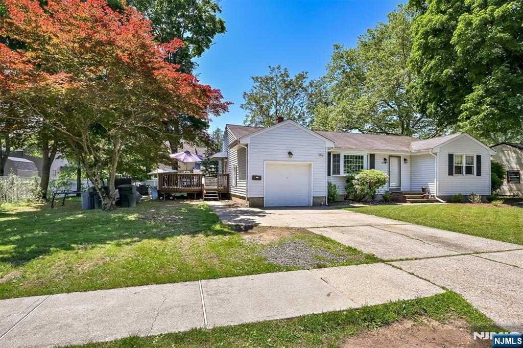 Photo of 559 Herrmann Avenue, River Vale, NJ 07675 (MLS # 26019916)