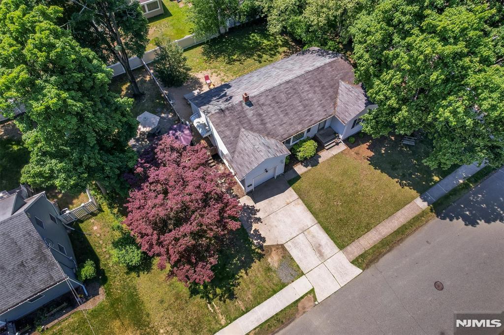 559 Herrmann Avenue