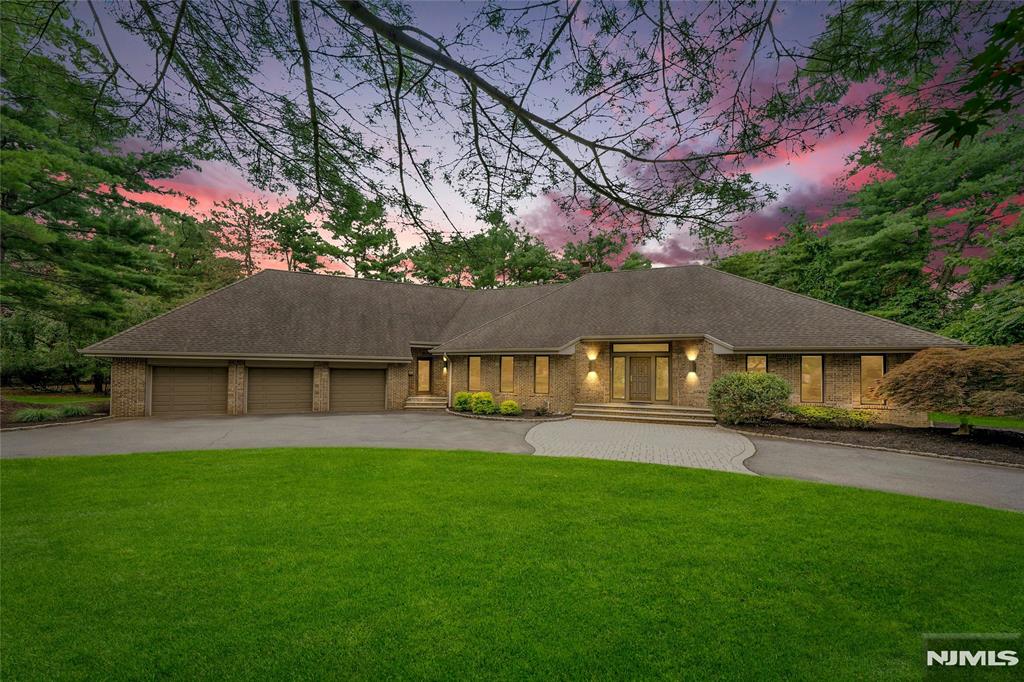 301 Hopper Court