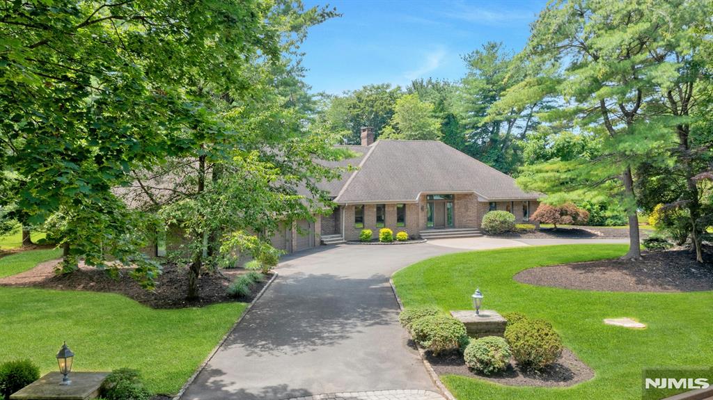 301 Hopper Court
