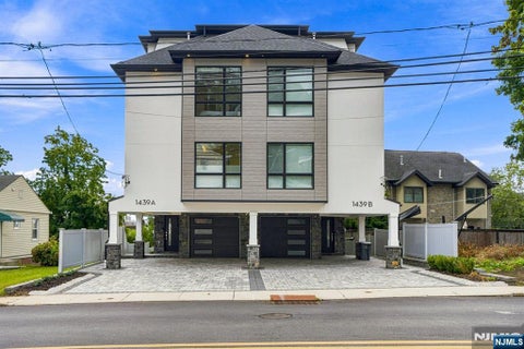 Photo of 1439 River Road #1, Edgewater, NJ 07020 (MLS # 26034287)