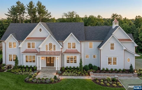 Photo of 212 Arbor Road, Franklin Lakes, NJ 07417 (MLS # 26032721)