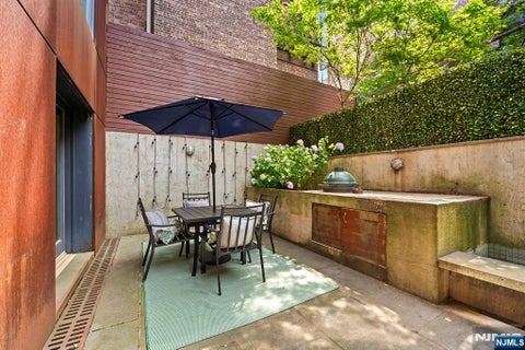 Photo of 565 Jersey Avenue #1, Jersey City, NJ 07302 (MLS # 26021878)
