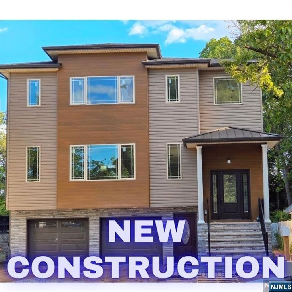 Photo of 25 Winant Avenue, Ridgefield Park, NJ 07660 (MLS # 25042964)