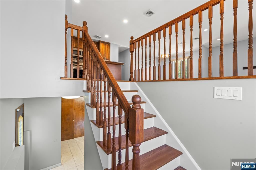 38 Springfield Avenue