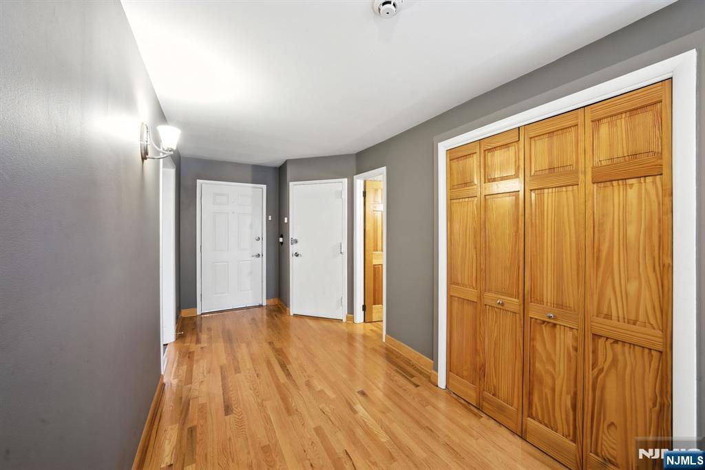 348 French Court 348