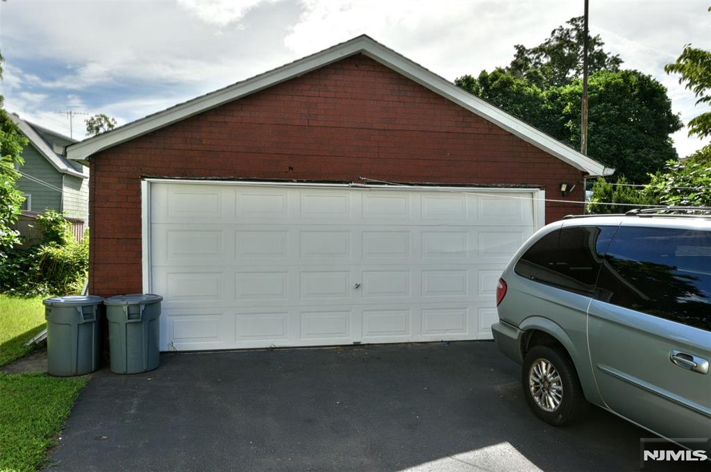 51 Van Winkle Avenue