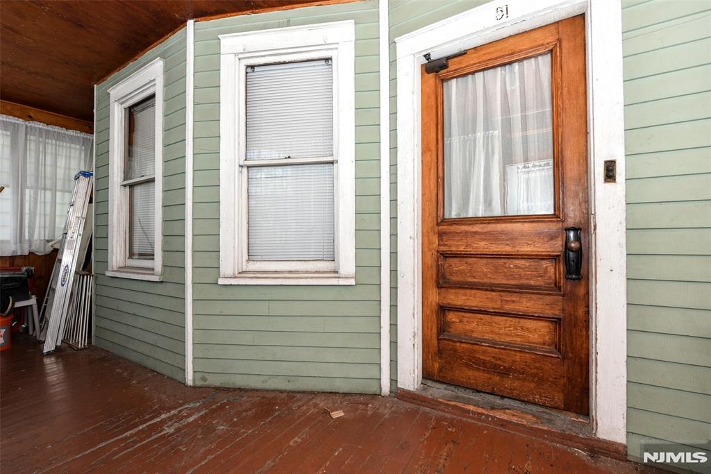 51 Van Winkle Avenue