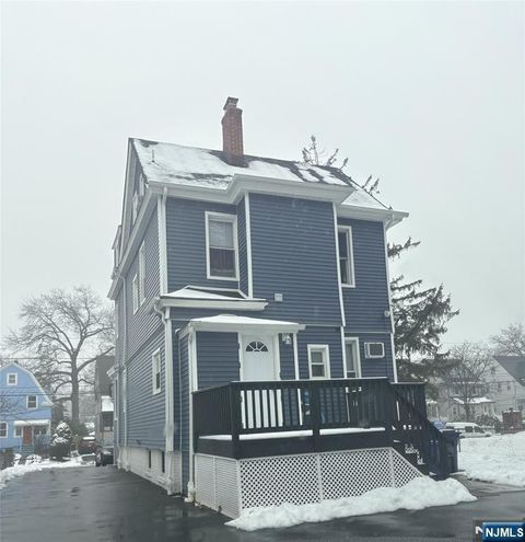 Photo of 40 Poplar Ave #1, Hackensack, NJ 07601 (MLS # 25044116)