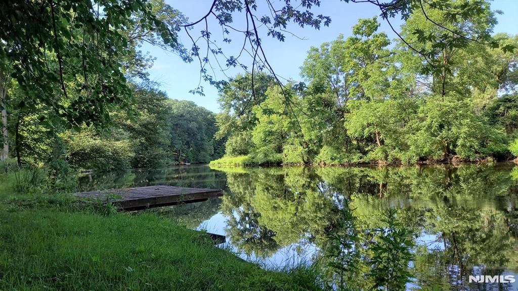 Rental Property at 4 Rockaway Dr, Boonton Twp, New Jersey - Bedrooms: 3 
Bathrooms: 2 
Rooms: 8  - $3,600 MO.