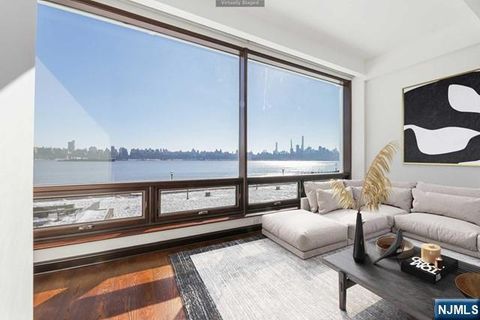 Photo of 9 Somerset #206, Edgewater, NJ 07020 (MLS # 26001133)