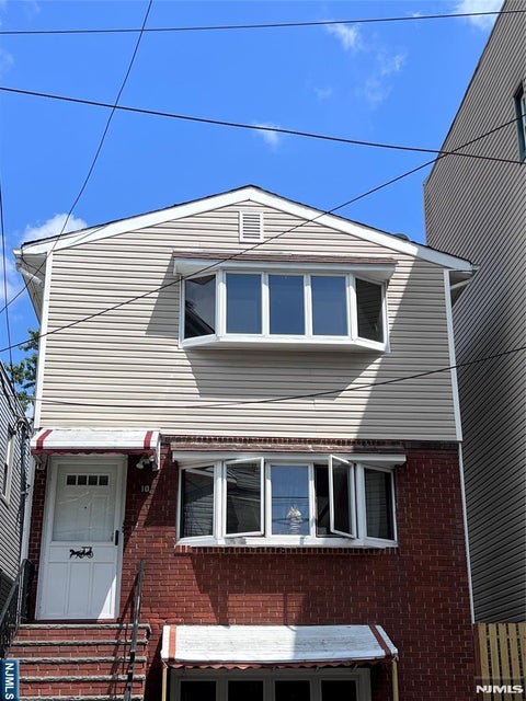 Photo of 10 Roosevelt Terrace, Irvington, NJ 07111 (MLS # 26032057)