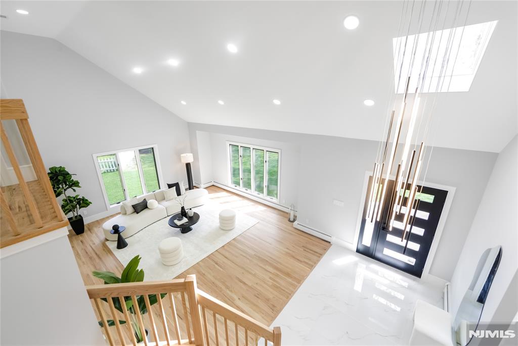 590 Grist Trail