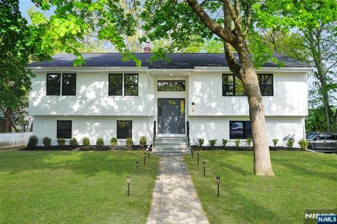Photo of 68 5th Street, Cresskill, NJ 07626 (MLS # 26016423)