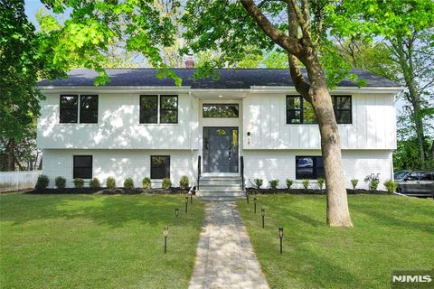 Photo of 68 5th Street, Cresskill, NJ 07626 (MLS # 26016423)