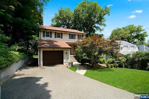 Photo of 308 Ross Avenue, Hackensack, NJ 07601 (MLS # 26024580)