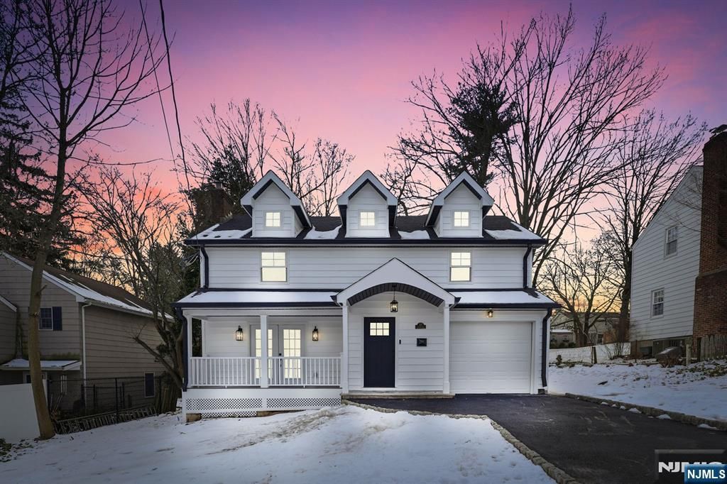 Photo of 77 Young Avenue, Cedar Grove, NJ 07009 (MLS # 26001003)