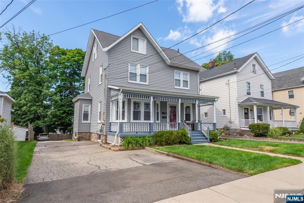 15 Washburn Place