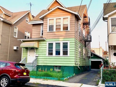Photo of 184 Highland Ave #3, Kearny, NJ 07032 (MLS # 26034148)