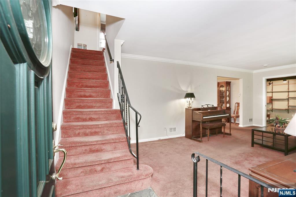 107 Ralph Avenue