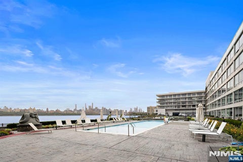 Photo of 9 Somerset Lane #310, Edgewater, NJ 07020 (MLS # 26039261)