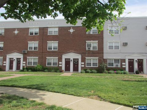 Photo of 126 Hastings Ave #A, Rutherford, NJ 07070 (MLS # 26015148)